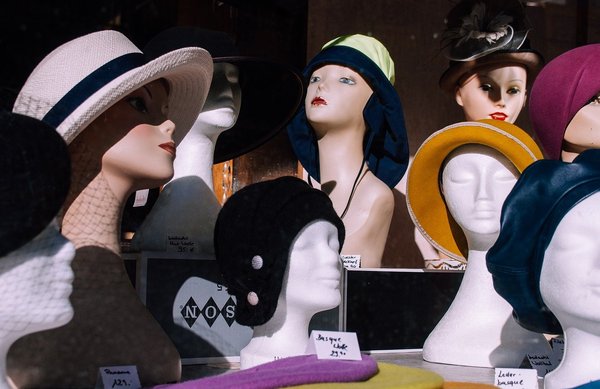 Votre chapeau idéal ici: boutique de chapeaux en ligne